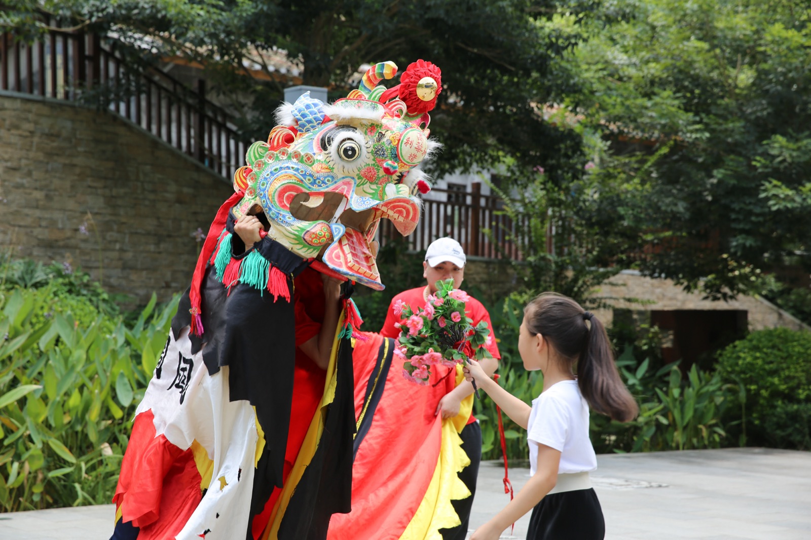 洄游湾区・近代教育精神主题图